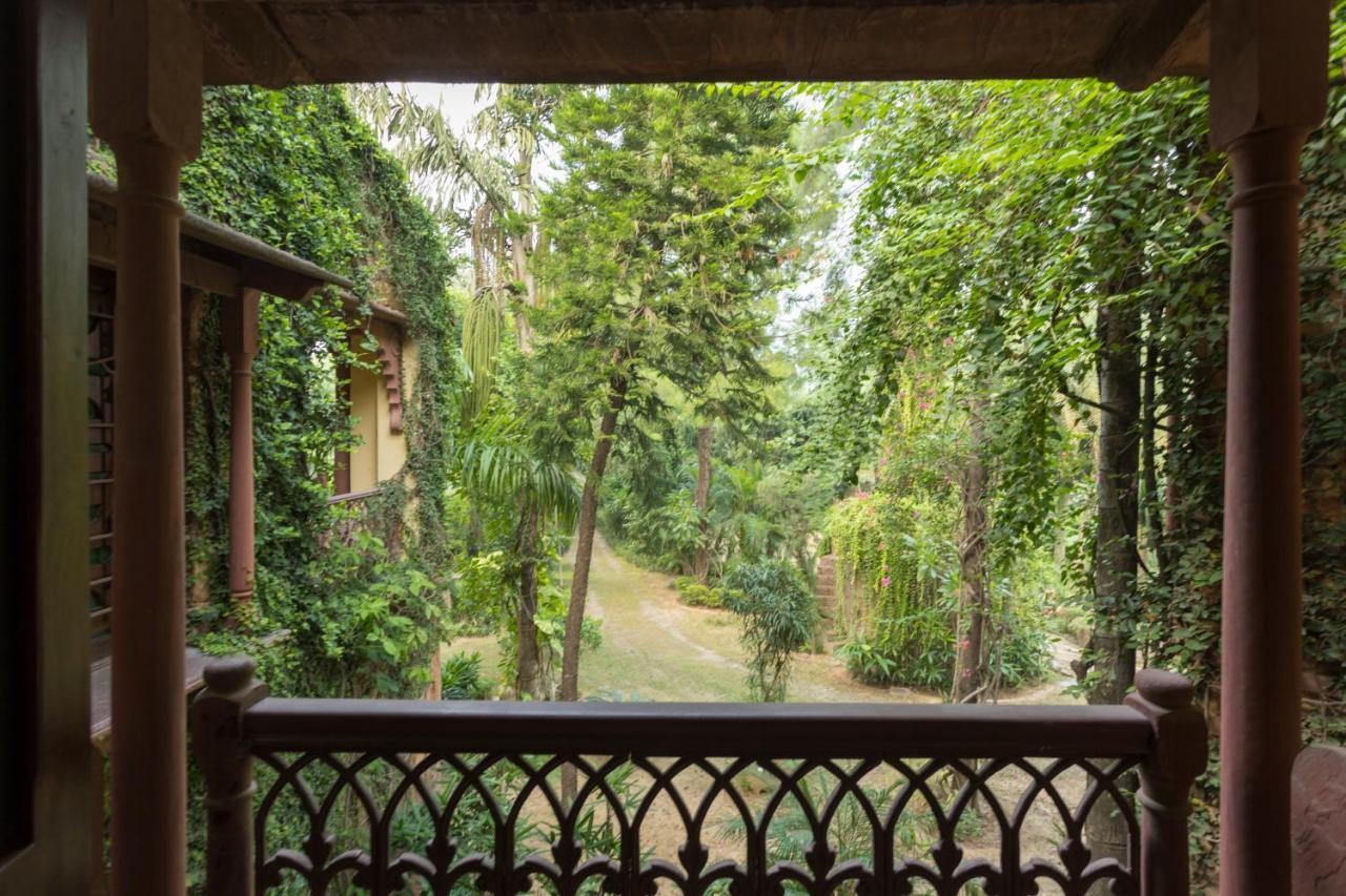Hostie Chinar Haveli - Heritage Home With Pool, Gurgaon Exterior photo