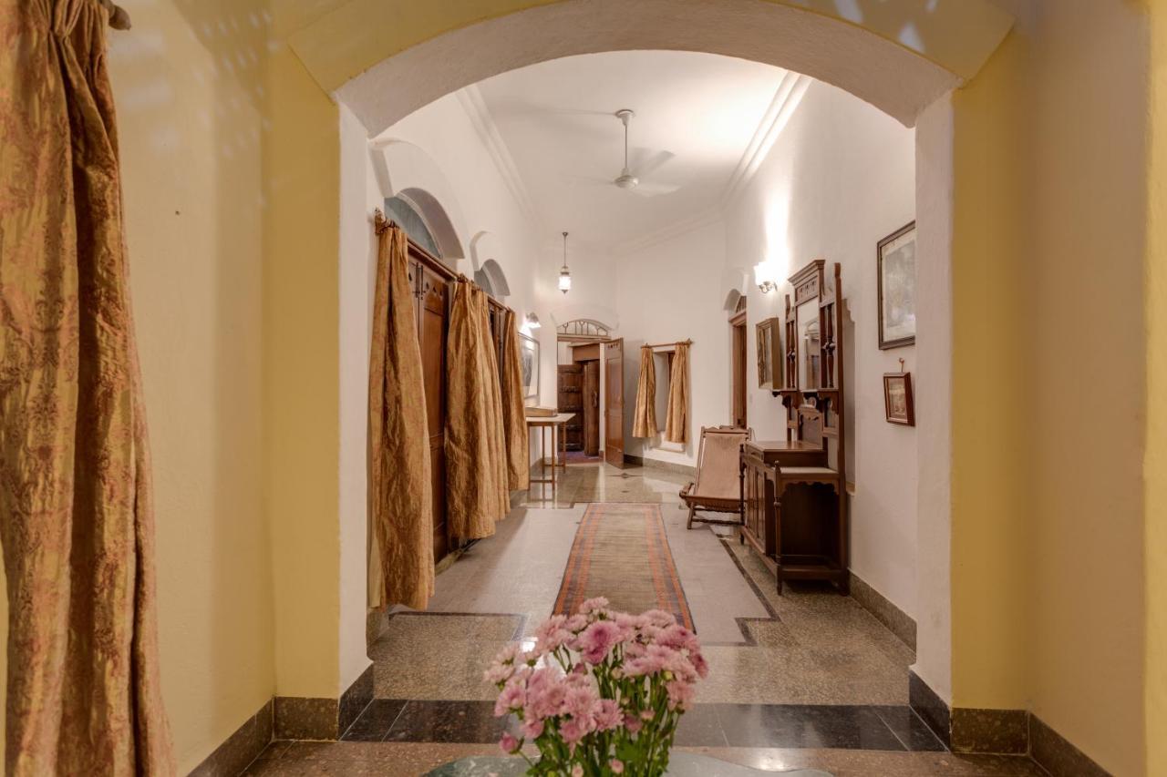 Hostie Chinar Haveli - Heritage Home With Pool, Gurgaon Exterior photo