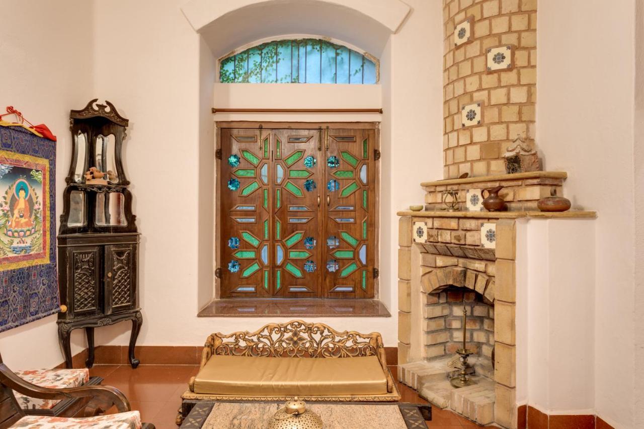 Hostie Chinar Haveli - Heritage Home With Pool, Gurgaon Exterior photo