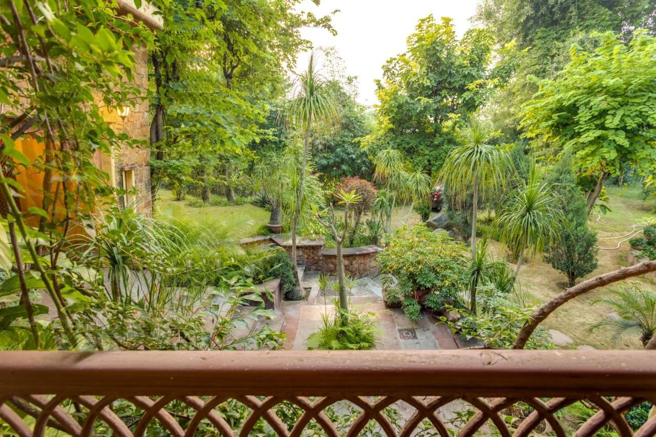 Hostie Chinar Haveli - Heritage Home With Pool, Gurgaon Exterior photo