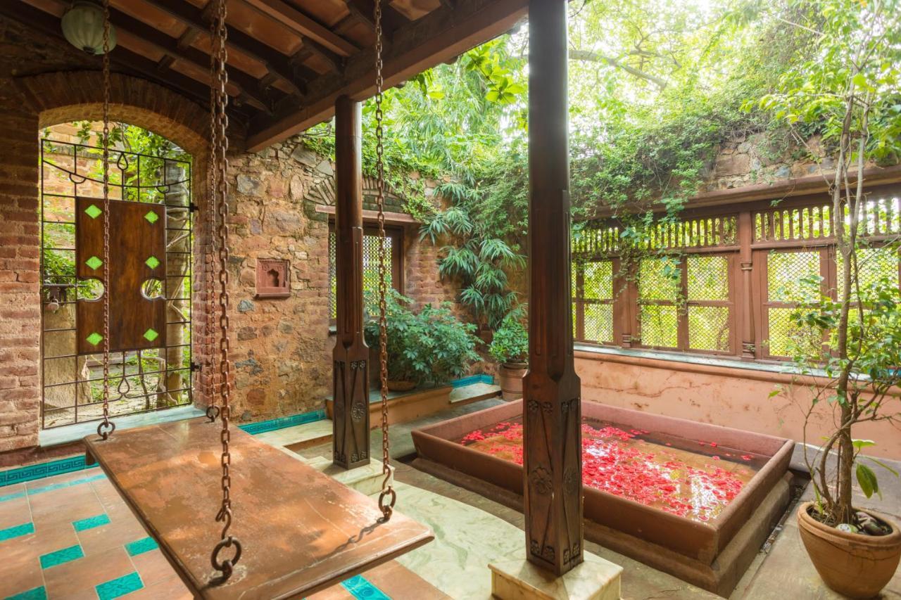 Hostie Chinar Haveli - Heritage Home With Pool, Gurgaon Exterior photo