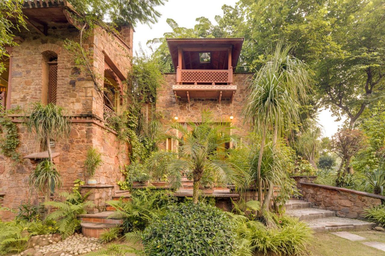 Hostie Chinar Haveli - Heritage Home With Pool, Gurgaon Exterior photo